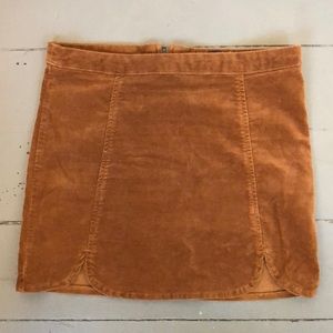 Brandy Melville Raquel Skirt